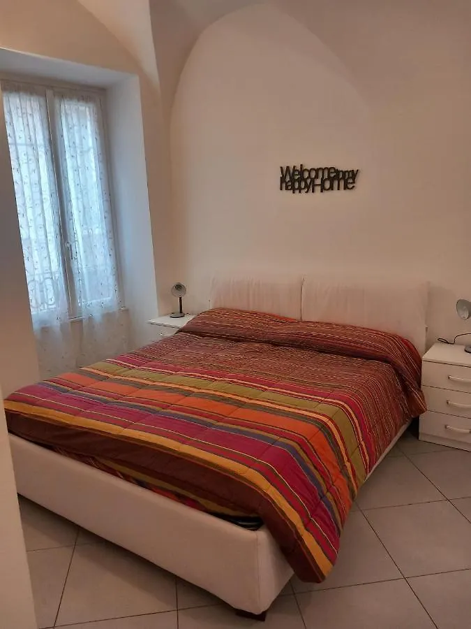 Casa Colombo Daire Finale Ligure